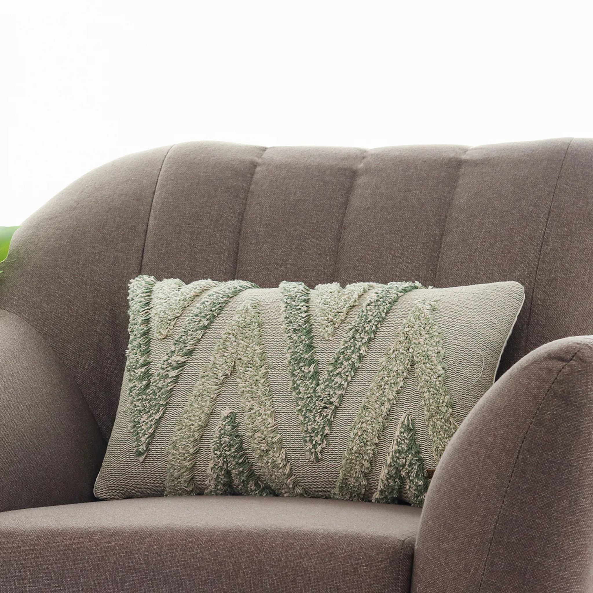 Cotton Knitted Decorative Tufted Cushion Cover