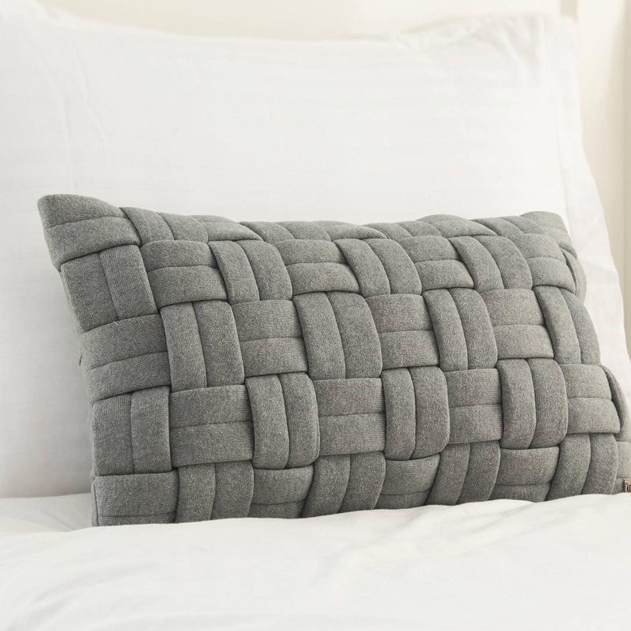 Cotton Knitted Decorative Light Grey Cushion Cover